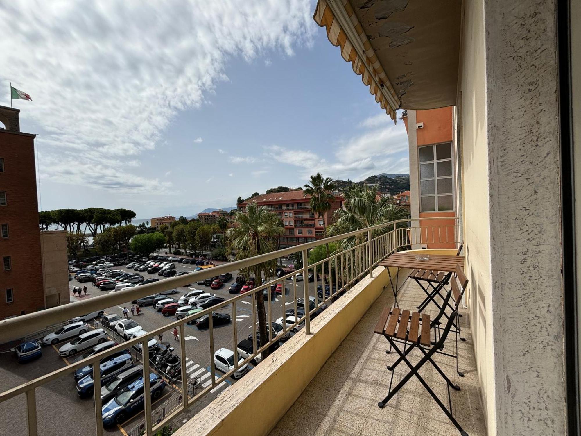 Casa Cele Centro Citta Vista Mare Apartment เวนติมิญา ภายนอก รูปภาพ